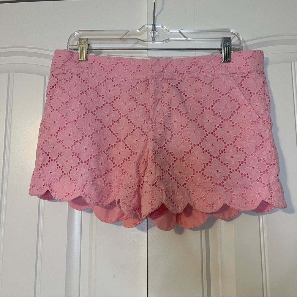 Lilly Pulitzer Pink Eyelet Scalloped Buttercup Shorts Size 8